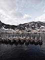 오징어잡이 어선과 저동항의 겨울 풍경 썸네일 이미지